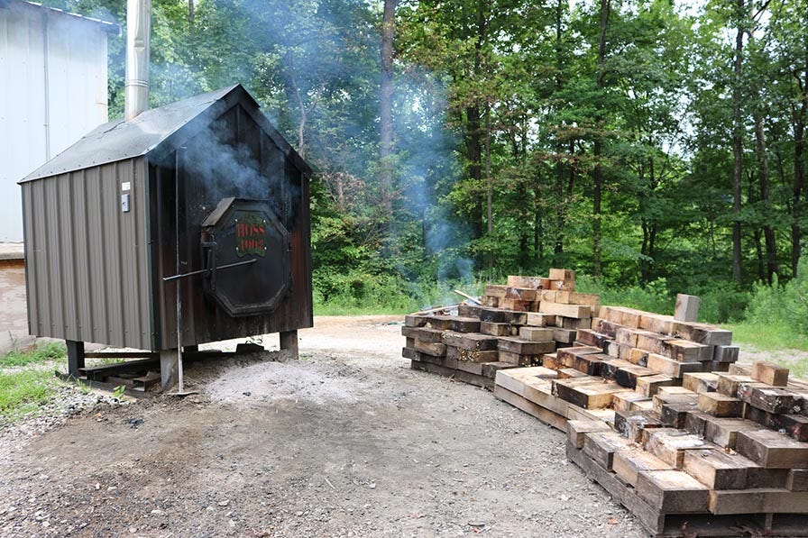 Wood burning stove for kiln