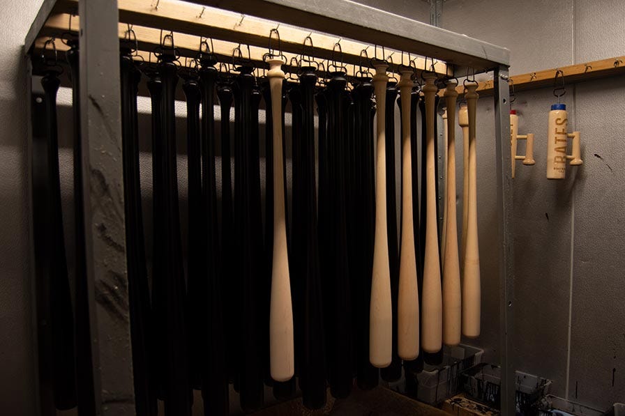 Drying baseball bats